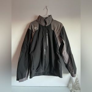 Grey and black Descente men’s ski/snowboard jacket size medium